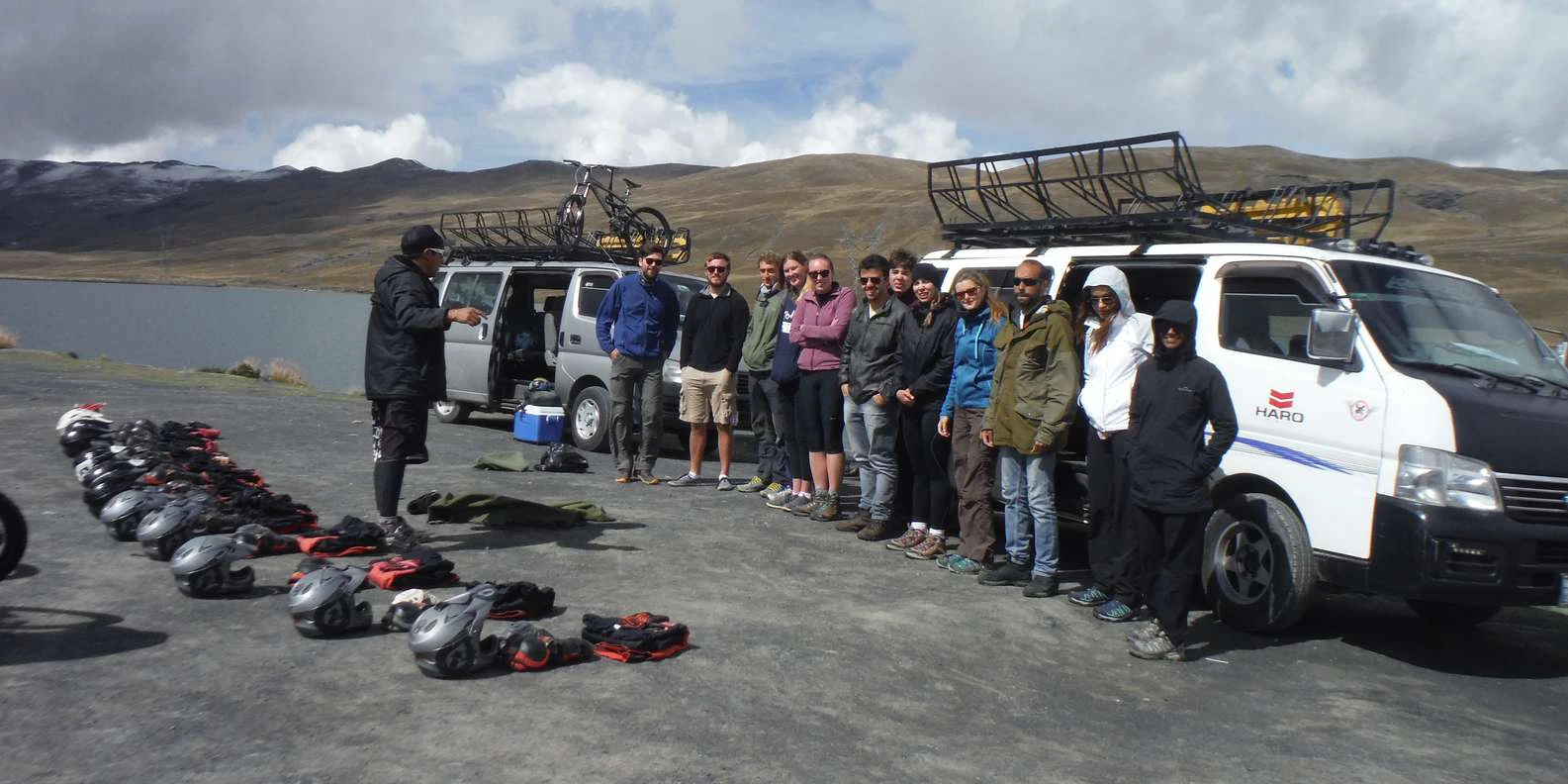 BO-PAZ-09:  La Paz | En bicicleta por la «Carretera de la Muerte»: recorre la carretera más peligrosa del mundo - imagen #7