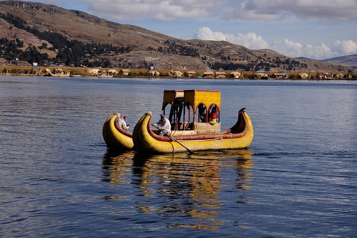 Titicaca Lake, Uros Floating Islands & Taquile Community Island Full-Day Tour from Puno - imagen #17