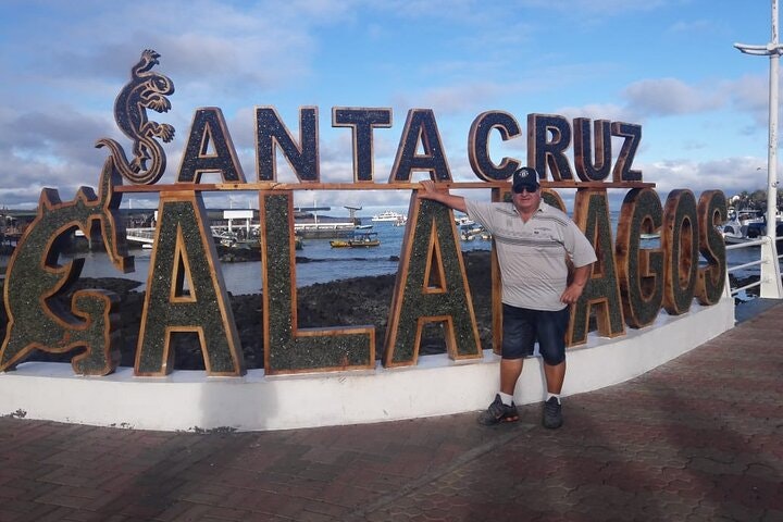 Transfer Airport-hotel in Galapagos Santa Cruz with visit to Giant Tortoises - imagen #9