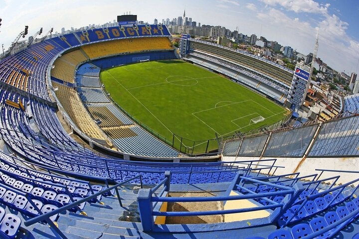 Two Stadiums, One Passion: Boca vs. River Tour Experience - imagen #3