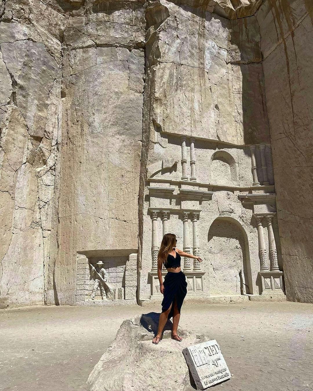 Are-08 : Petroglyphs and Pillars - Sillar Route Adventure - imagen #4