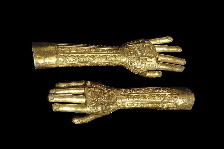 Lima Mujica Gallo s Private Gold Collection and Weapons of the World Museum - imagen #3