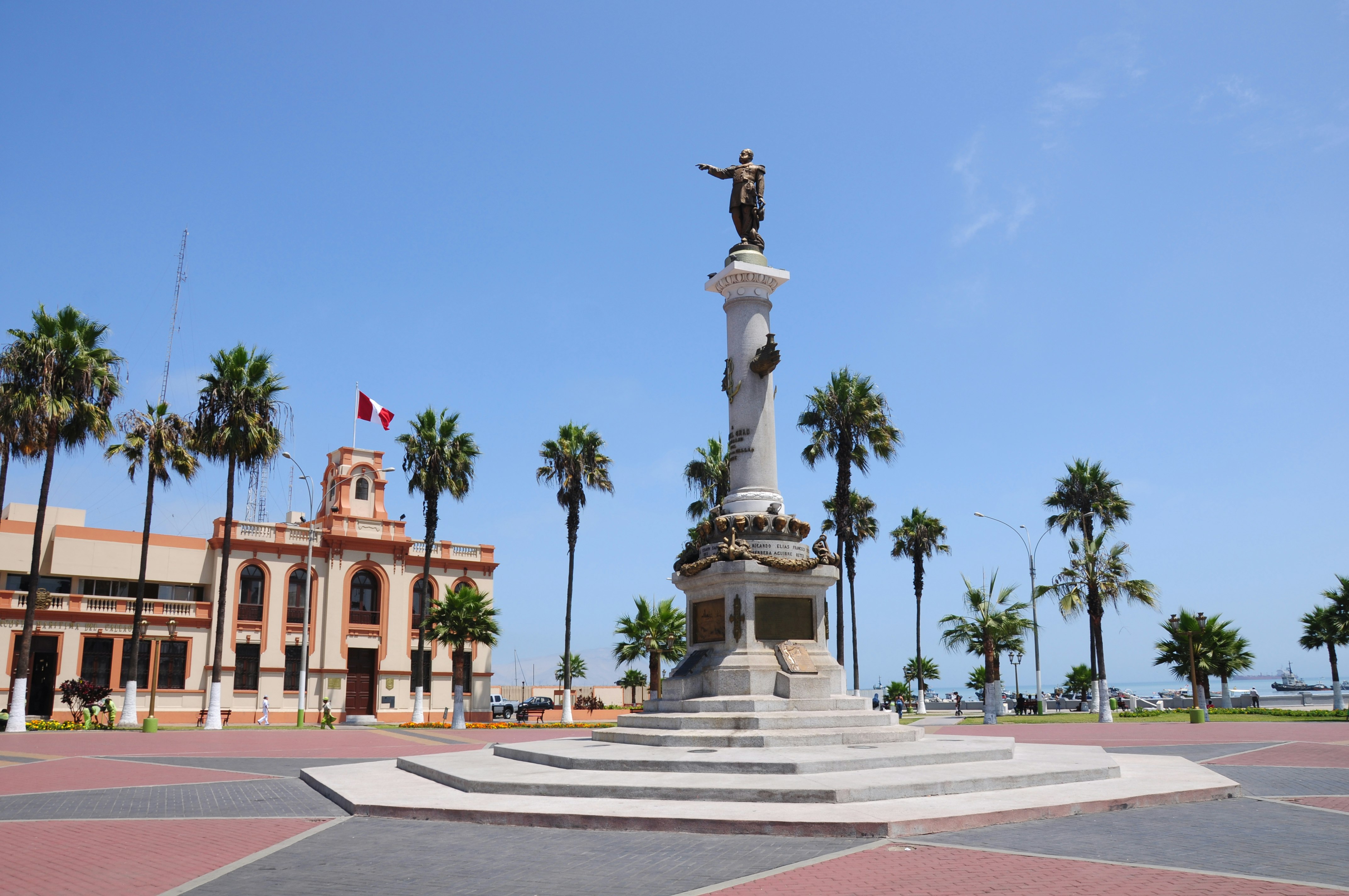Port of Callao: Historic Downtown & Real Felipe Spanish Fortress from Lima - imagen #17