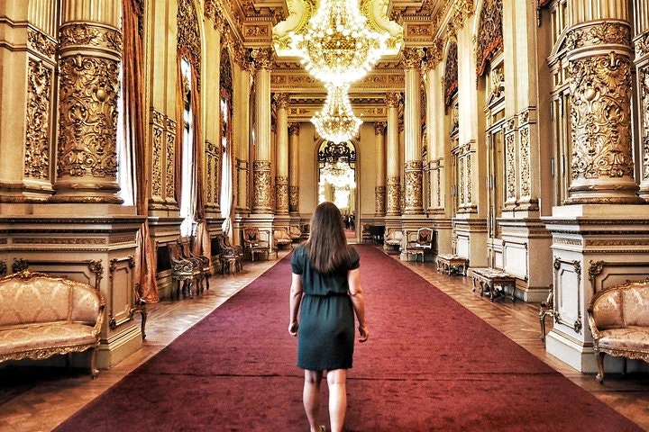 Buenos Aires Walking Tour Including Colon Theatre and MALBA Museum - imagen #2