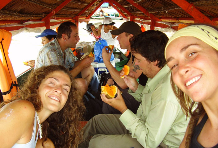 Pmal-05 : Unveil Amazon s Secrets: 4 Days of Macaw Bliss