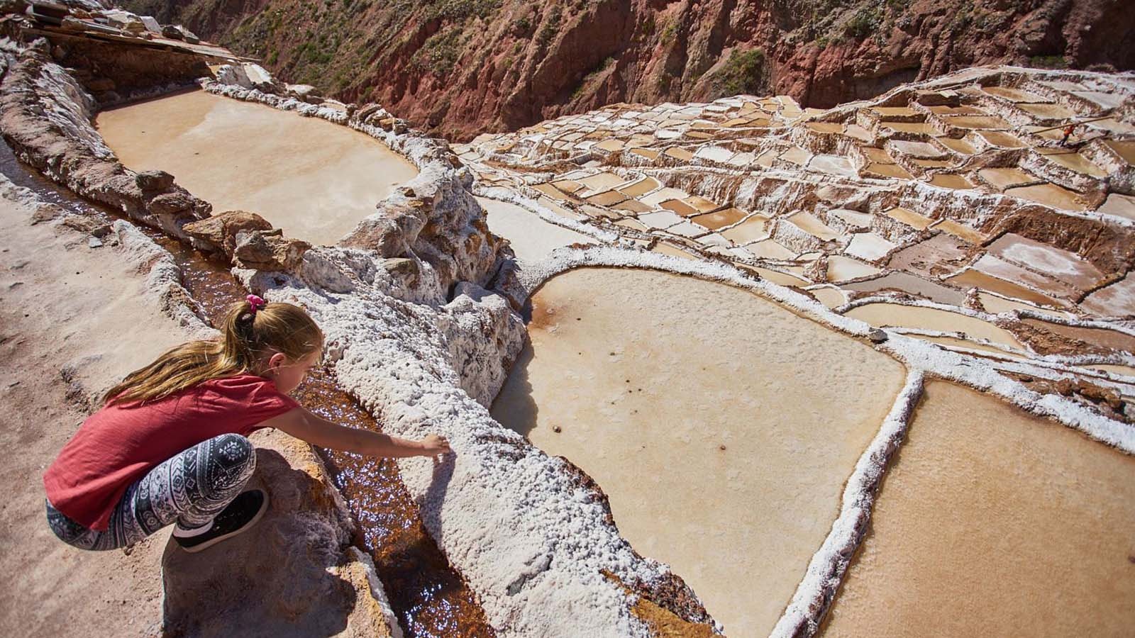 Cus-09 : Maras and Moray Marvels - Secrets of the Salt Terraces - imagen #6