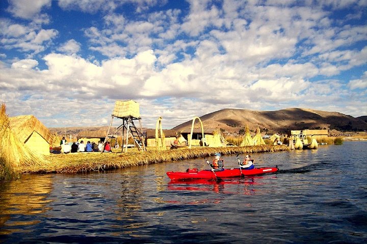 Kayaking to Uros Floating Islands at Lake Tititica