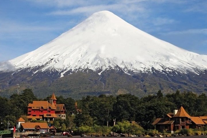 Premium Full day Tour to Osorno Volcano and Petrohue in Puerto Varas - imagen #3