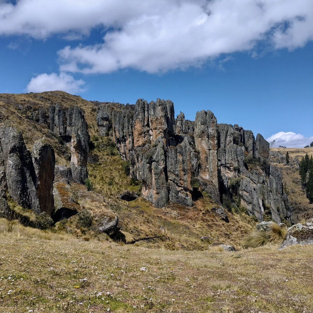 Caj-01: Maravillas de Cumbemayo: desentrañando el bosque de piedra