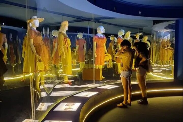 Private Evita and Peronism Historical Tour in Buenos Aires - imagen #9