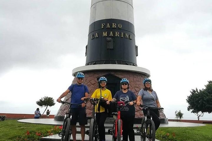 Lima Bike Tour Miraflores and Barranco - imagen #2