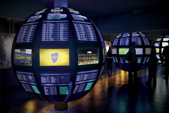 Two Stadiums, One Passion: Boca vs. River Tour Experience - imagen #4