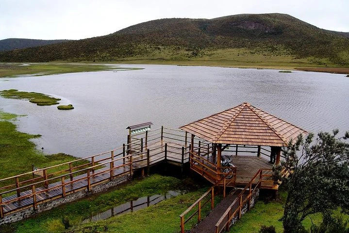 Aventura en la Avenida del Volcán + Excursión a Quilotoa y Baños: 2 días - 1 noche - imagen #4