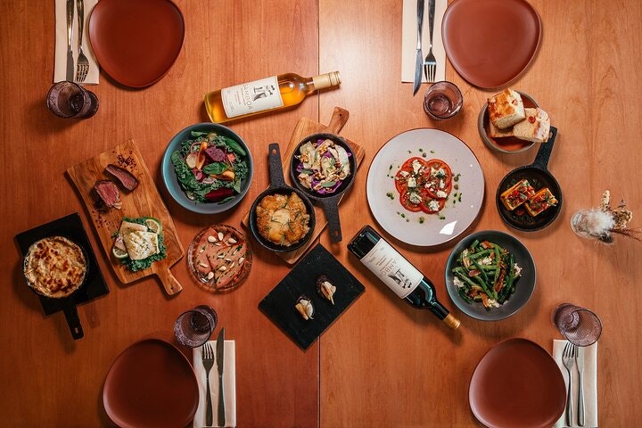 Bodega Gamboa Small-Group Wine Tasting Tour with Lunch - imagen #7