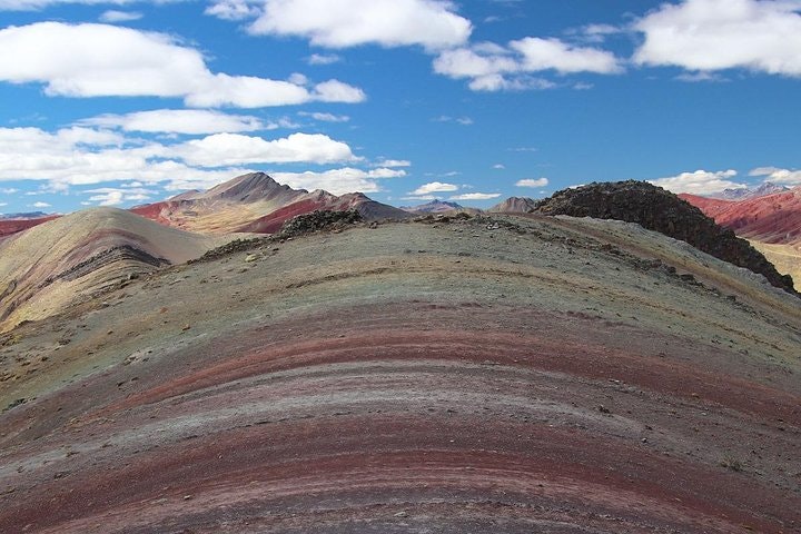 Palccoyo Rainbow Mountain Trek Day Tour in Cusco - imagen #5