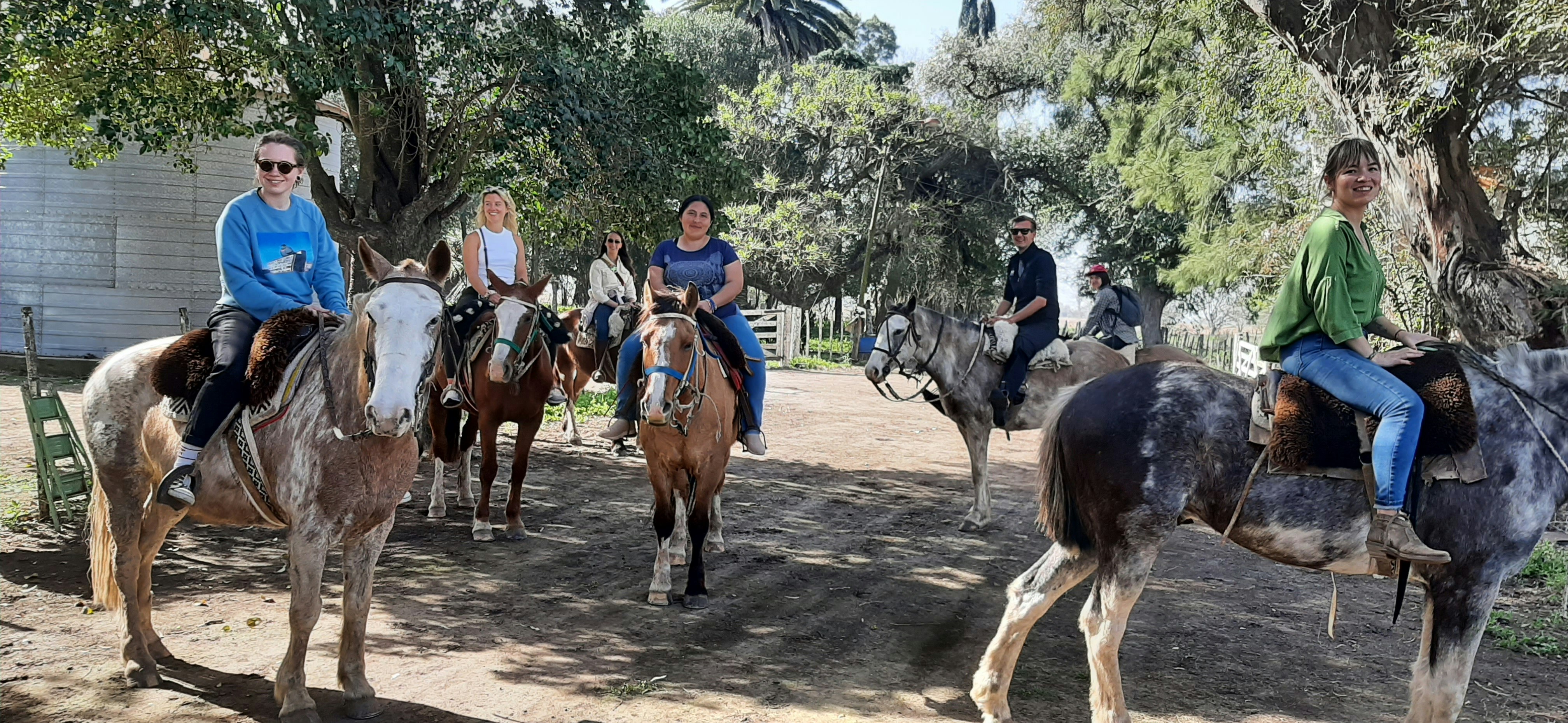 Horseback Riding Experience in Carlos Keen - imagen #7