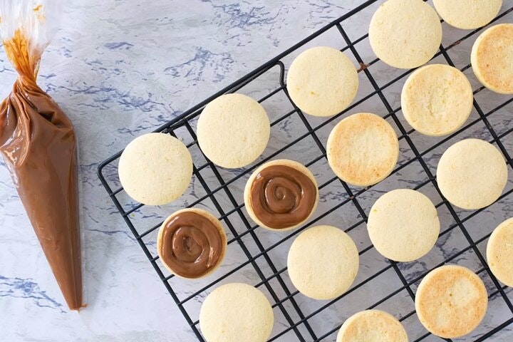 Yerba Mate Ceremony & Alfajores Workshop: Small-Group Experience - imagen #7