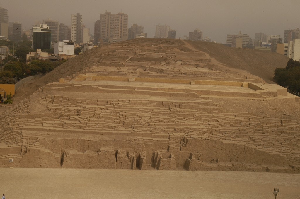 Lima s Vibrant Heritage: Exploring the City s Landmarks - imagen #16