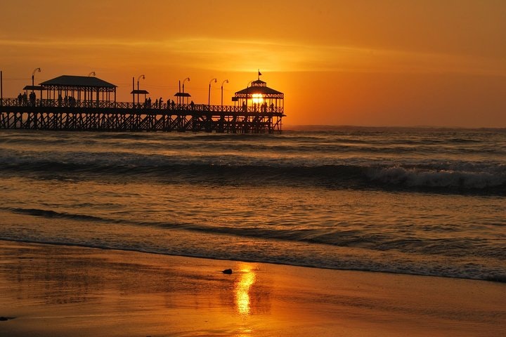 Trujillo Private Full Day: Temple of the Dragon, Chan Chan Chimu Citadel  & Huanchaco Beach - imagen #12