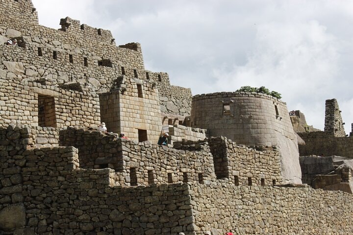 8-Day Route of the Ancestral Energies: Lima, Cusco, Sacred Valley, Machu Picchu, Puno & Titicaca Lake - imagen #33