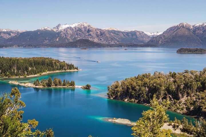 Nahuel Huapi Lake Cruise with Victoria Island and Arrayan Forest Walk - imagen #14