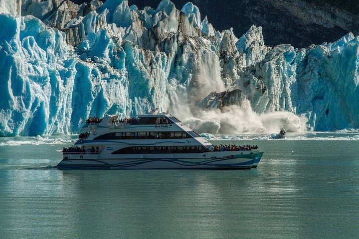 Unique Gourmet Experience - Perito Moreno Glacier Boat Ride - imagen #4