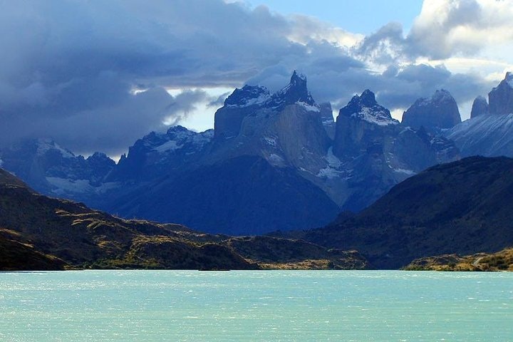 Full Day Torres del Paine & Milodon - imagen #2