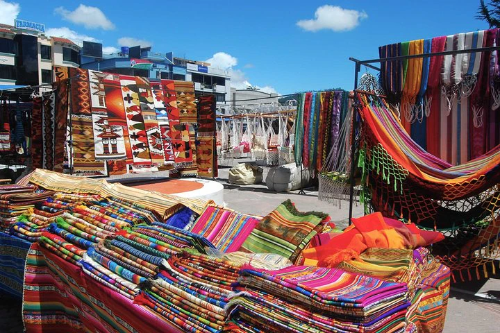 Excursión al mercado artesanal de Otavalo desde Quito - imagen #5