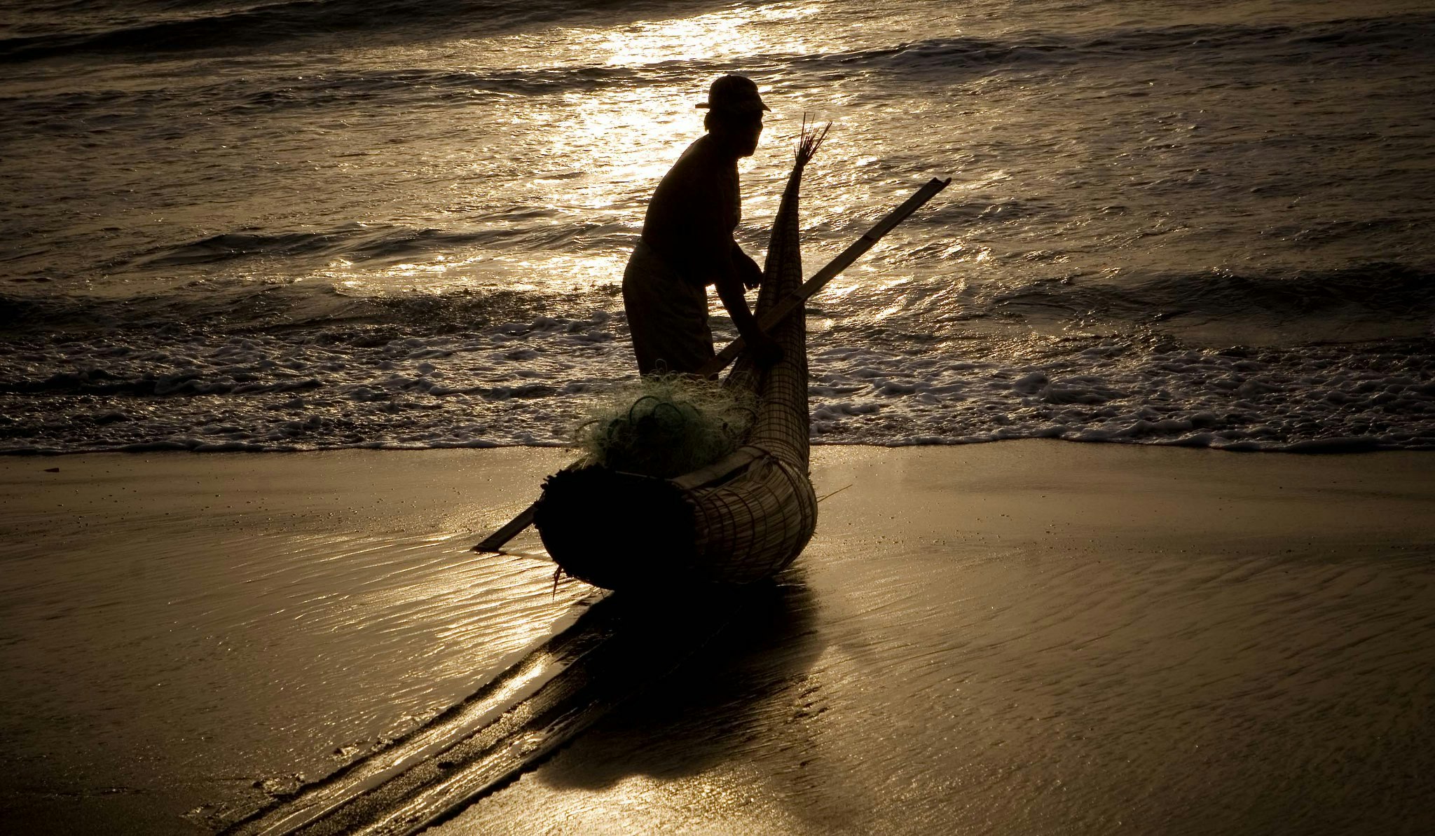 Chan Chan, Huanchaco, Sun and Moon Temples, Full-Day Tour from Trujlllo - imagen #9