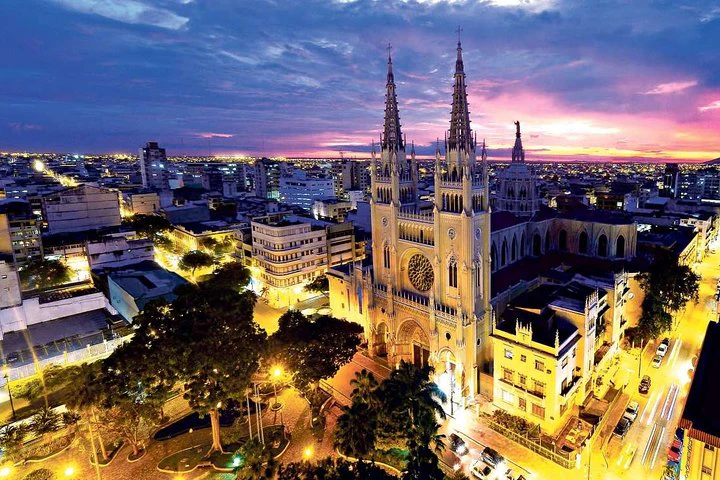 Servicio de traslado privado de Baños a Guayaquil - imagen #5