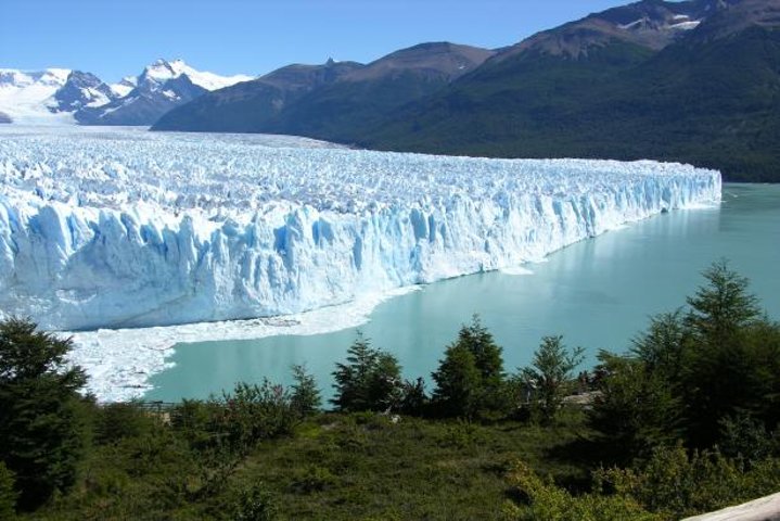 Tour de 4 días a El Calafate en avión desde Buenos Aires con visita al glaciar Perito Moreno