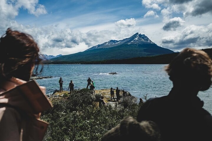 Tierra del Fuego National Park Hike and Canoe Tour - imagen #14