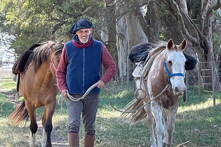 Horseback Riding Experience in Carlos Keen - imagen #15