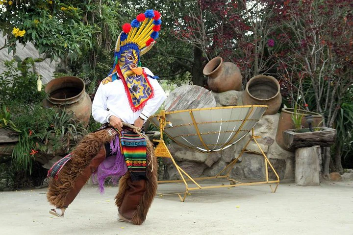 Excursión privada al «Centro del Mundo» desde Quito - imagen #4