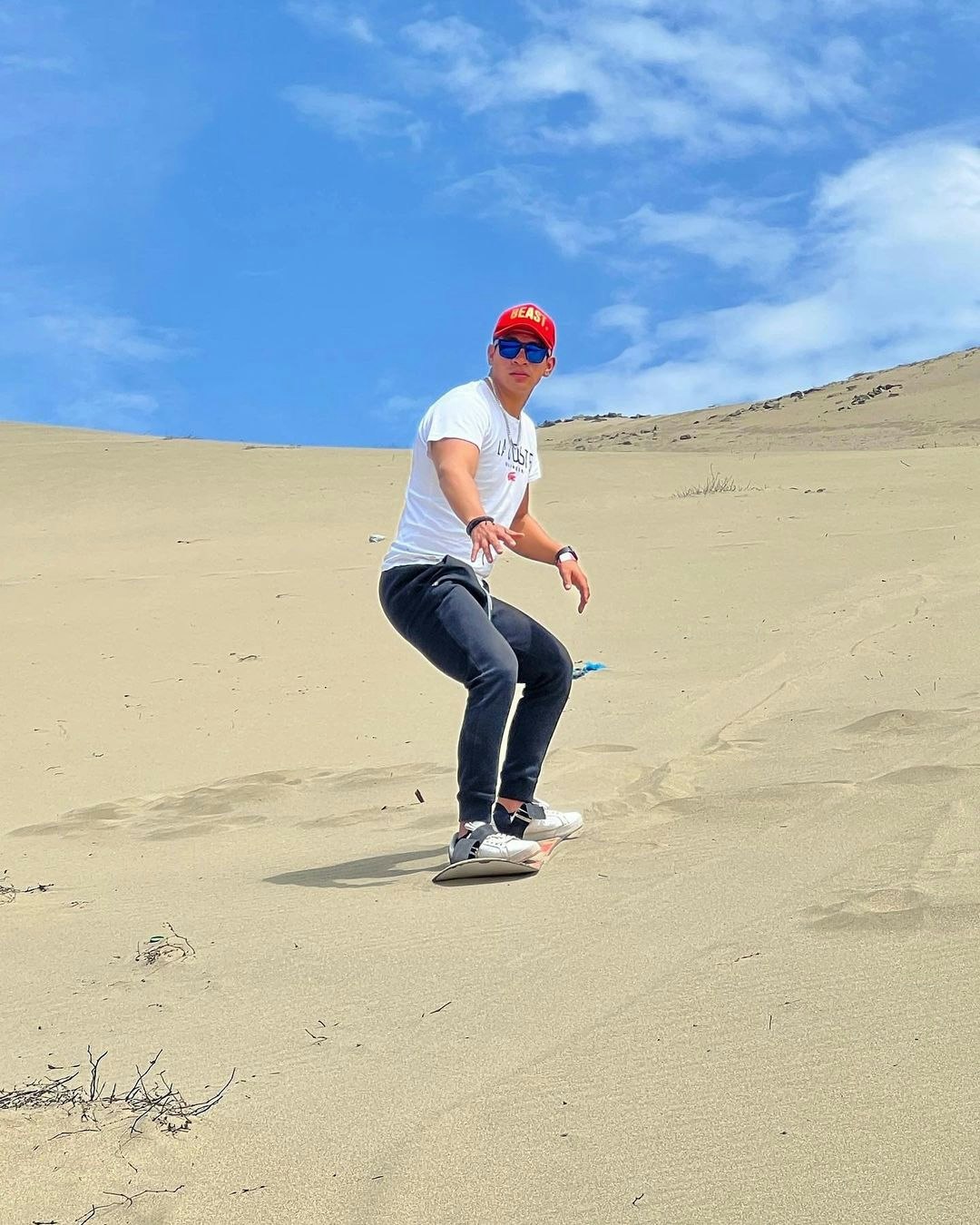Tru-07 : Conache s Sandboarding Thrills - An Extreme Journey - imagen #2