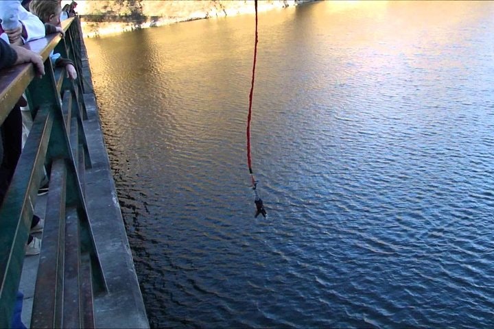Bungee Jumping Adrenaline Experience on Cabra Corral Dam - imagen #6