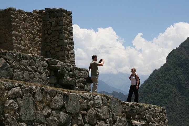 8-Day Route of the Ancestral Energies: Lima, Cusco, Sacred Valley, Machu Picchu, Puno & Titicaca Lake - imagen #34