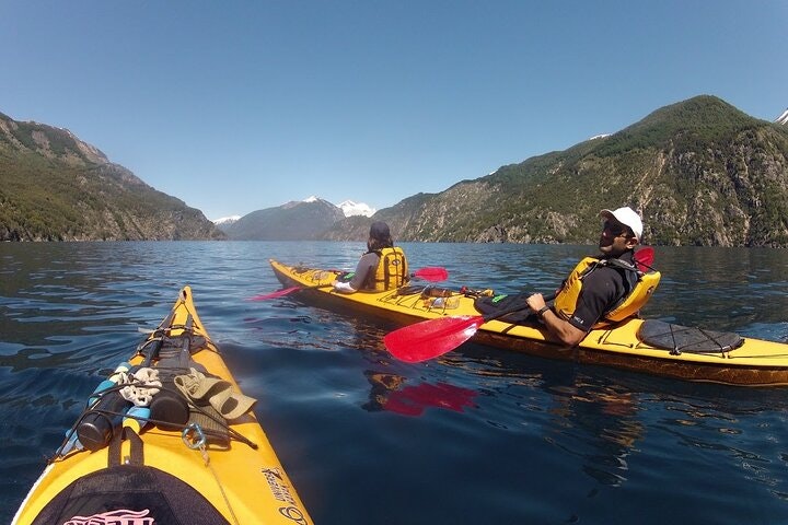 Lake Nahuel Huapi Full-Day Kayak Trip From Bariloche - imagen #7
