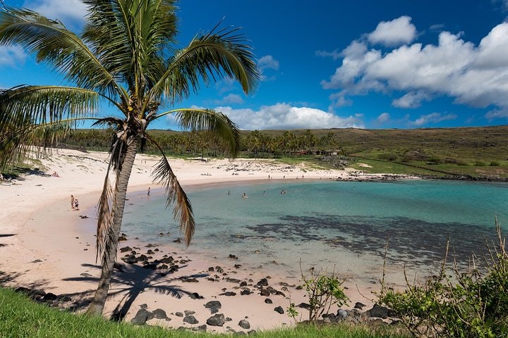 7-Days Romantic Escape in the Wine Region & Easter Island - imagen #10