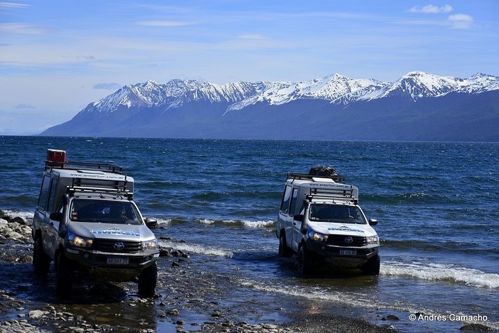 Aventura 4x4 todoterreno por los lagos de Tierra del Fuego desde Ushuaia - imagen #2