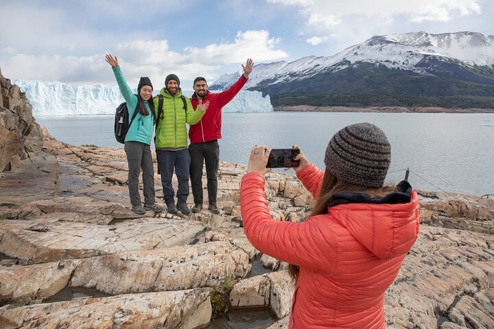 Perito Moreno Ice Trek: Minitrekking with Walkways and Boat Ride - imagen #16