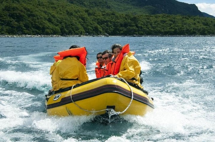 Trekking de aventura y navegación en el Parque Nacional Los Glaciares desde El Calafate - imagen #2