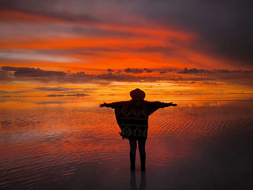 BO-UYU-01: Uyuni | Salar de Uyuni, excursión de día completo – Un día para descubrir el desierto de sal - imagen #11