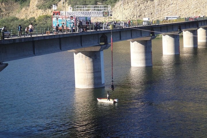 Bungee Jumping Adrenaline Experience on Cabra Corral Dam - imagen #5