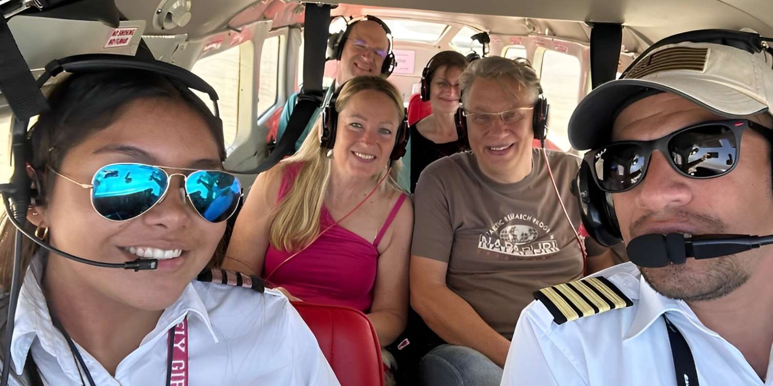 Ica-08: Vuelo panorámico de día completo sobre las Líneas de Nazca - Salida desde Ica - imagen #6