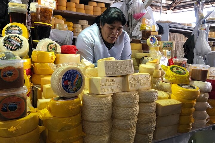 8-Day Route of the Ancestral Energies: Lima, Cusco, Sacred Valley, Machu Picchu, Puno & Titicaca Lake - imagen #26