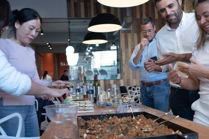 BA: Experiencia culinaria con empanadas y alfajores en Palermo - imagen #9