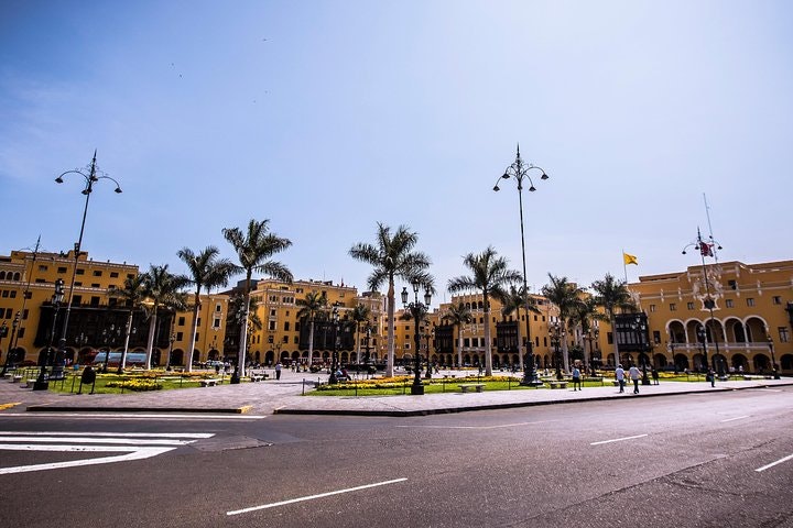 Lima City Tour and Larco Museum - imagen #3