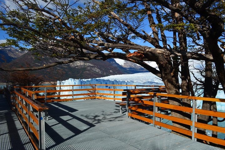 Perito Moreno Glacier Private Tour with Boat Ride from El Calafate - imagen #7