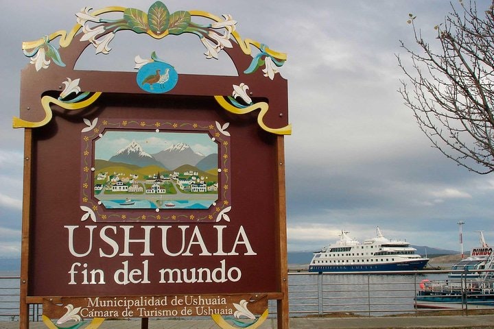 Recorrido por la ciudad en autobús de dos pisos en Ushuaia - imagen #3